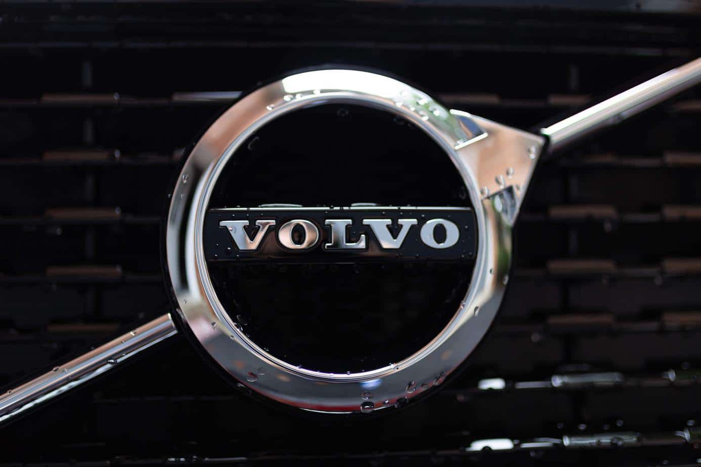 Czy Volvo pozytywnie wpłynęło na bezpieczeństwo w podróży z dziećmi?